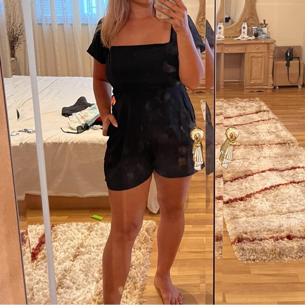 Jumpsuit - Picture 6 of 7